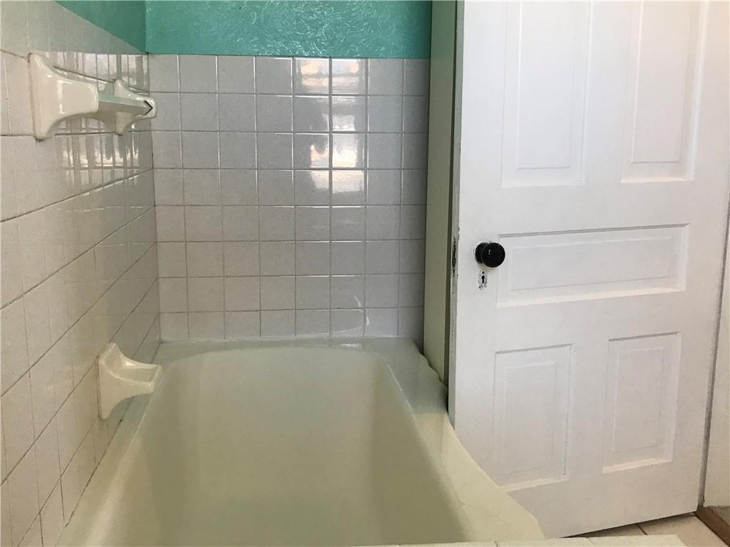 285 Jefferson Street Rochester, PA 15074 - Photo 18 of 23