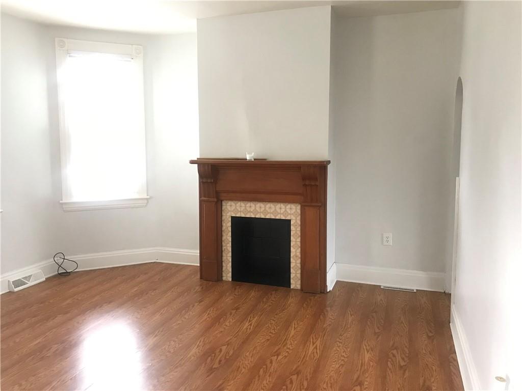 285 Jefferson Street Rochester, PA 15074 - Photo 6 of 23