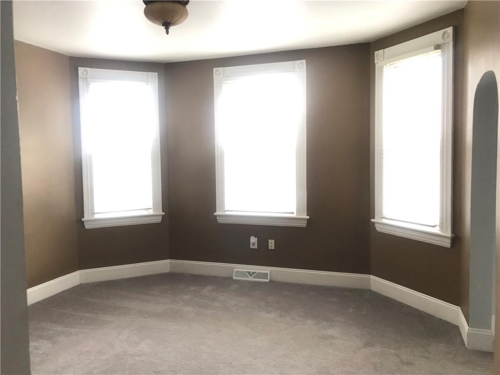 285 Jefferson Street Rochester, PA 15074 - Photo 7 of 23