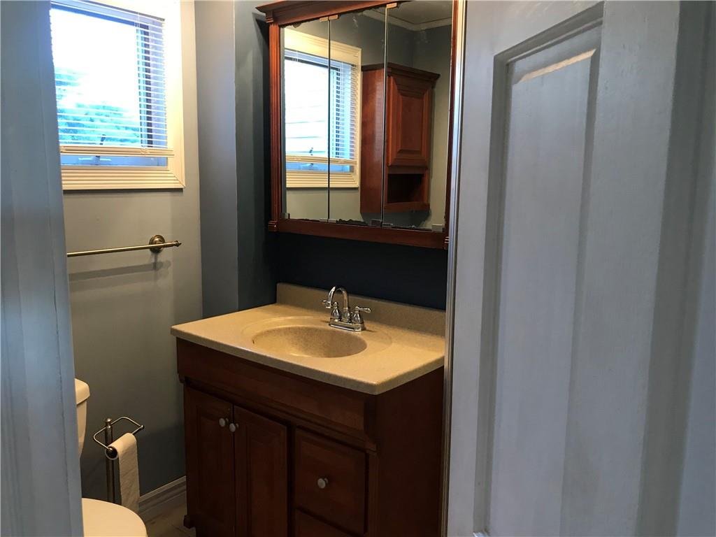 285 Jefferson Street Rochester, PA 15074 - Photo 9 of 23