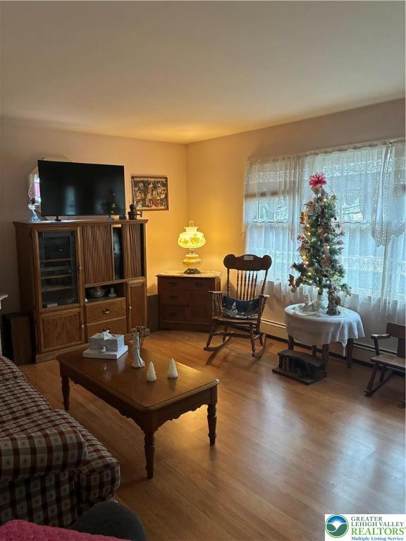195 Bangor Junction Road Bangor, PA 18013 - Photo 6 of 16 a living room with furniture and a flat screen tv