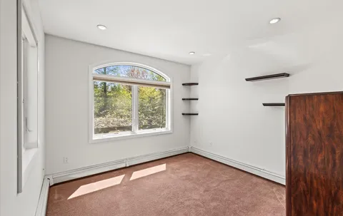 $2,475,000 | 5 Glen Hill Court, Dix Hills, NY 11746