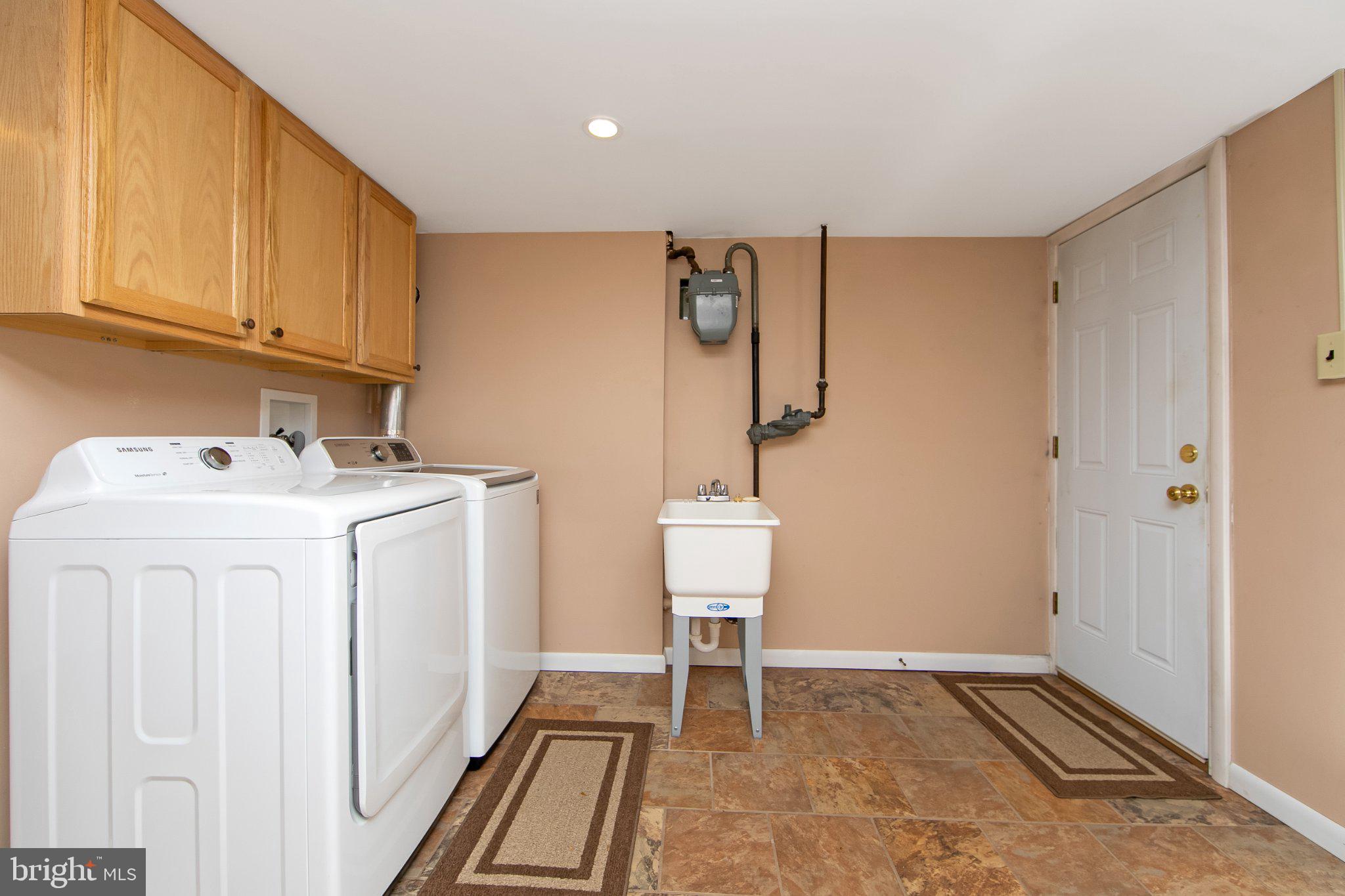 44 Glenwood Road Lumberton, NJ 08048 - Photo 29 of 31 Laundry Room