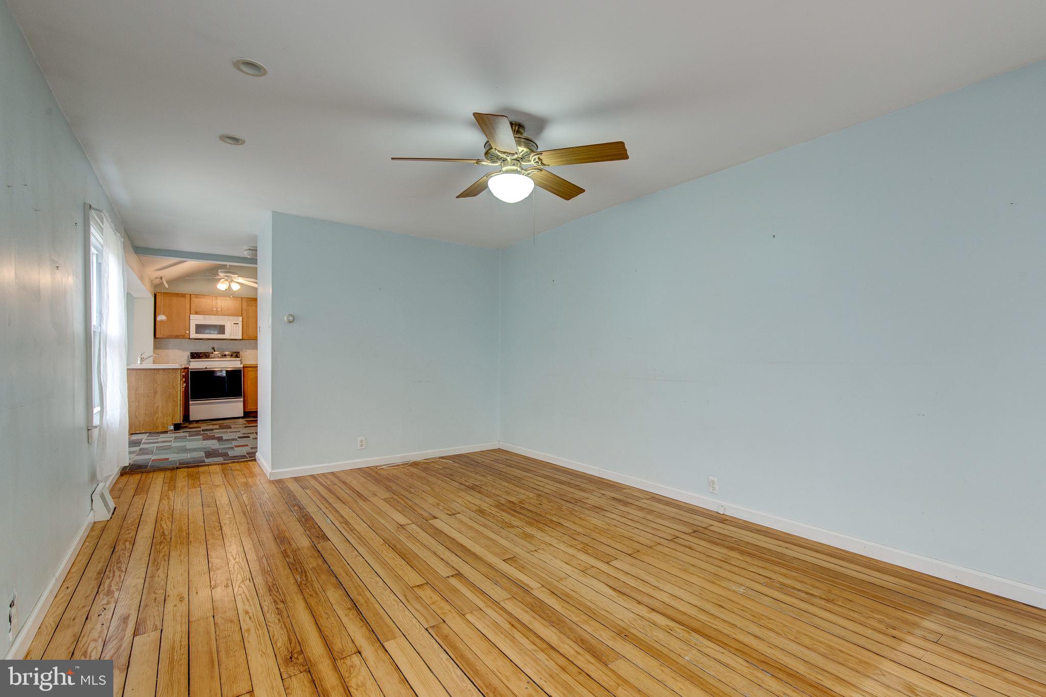 1002 Rutledge Avenue Phoenixville, PA 19460 - Photo 10 of 22 Living room to kitchen/breakfast room