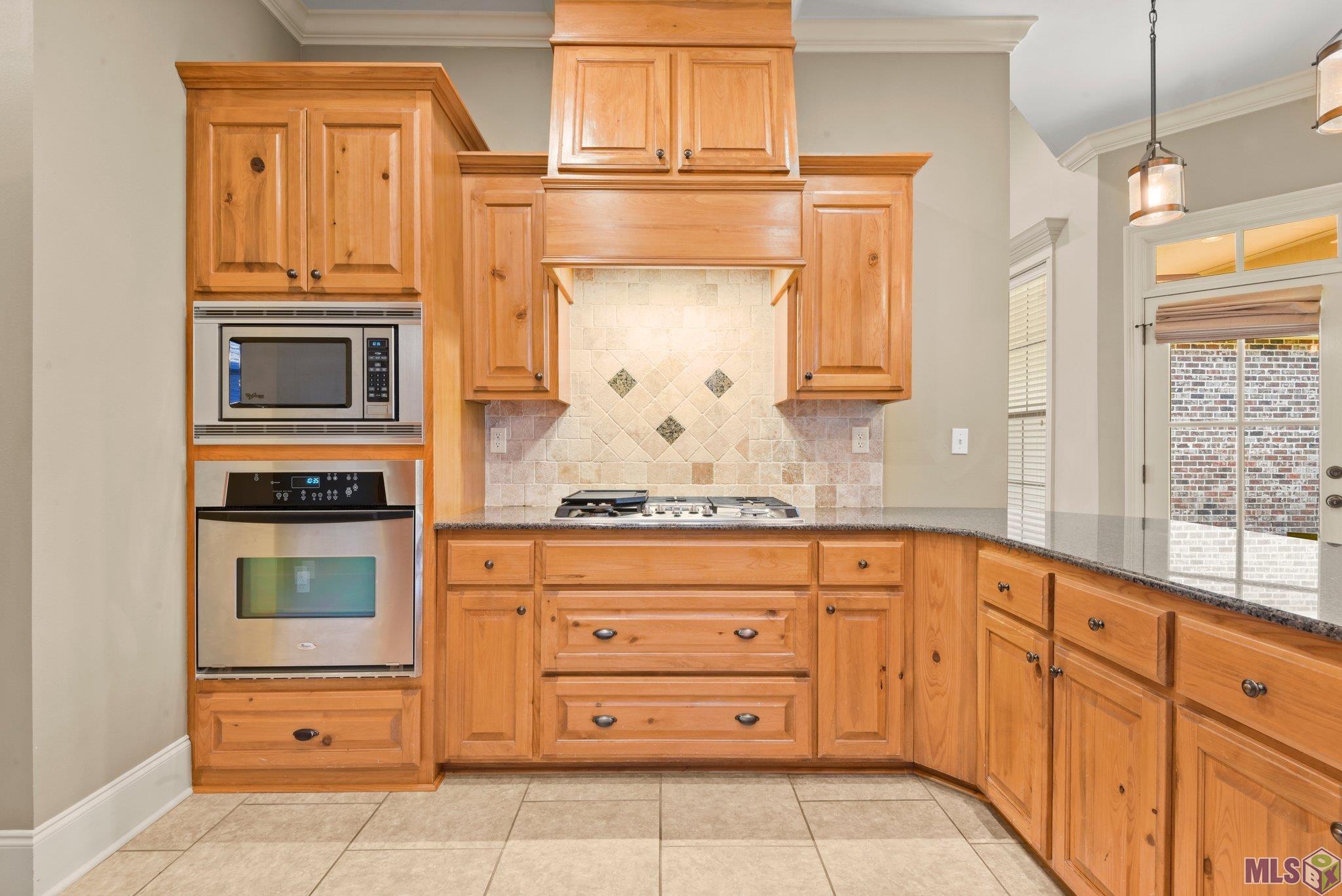 8873 Foxgate Drive Baton Rouge, LA 70809 - Photo 14 of 33 Gallery Image 14