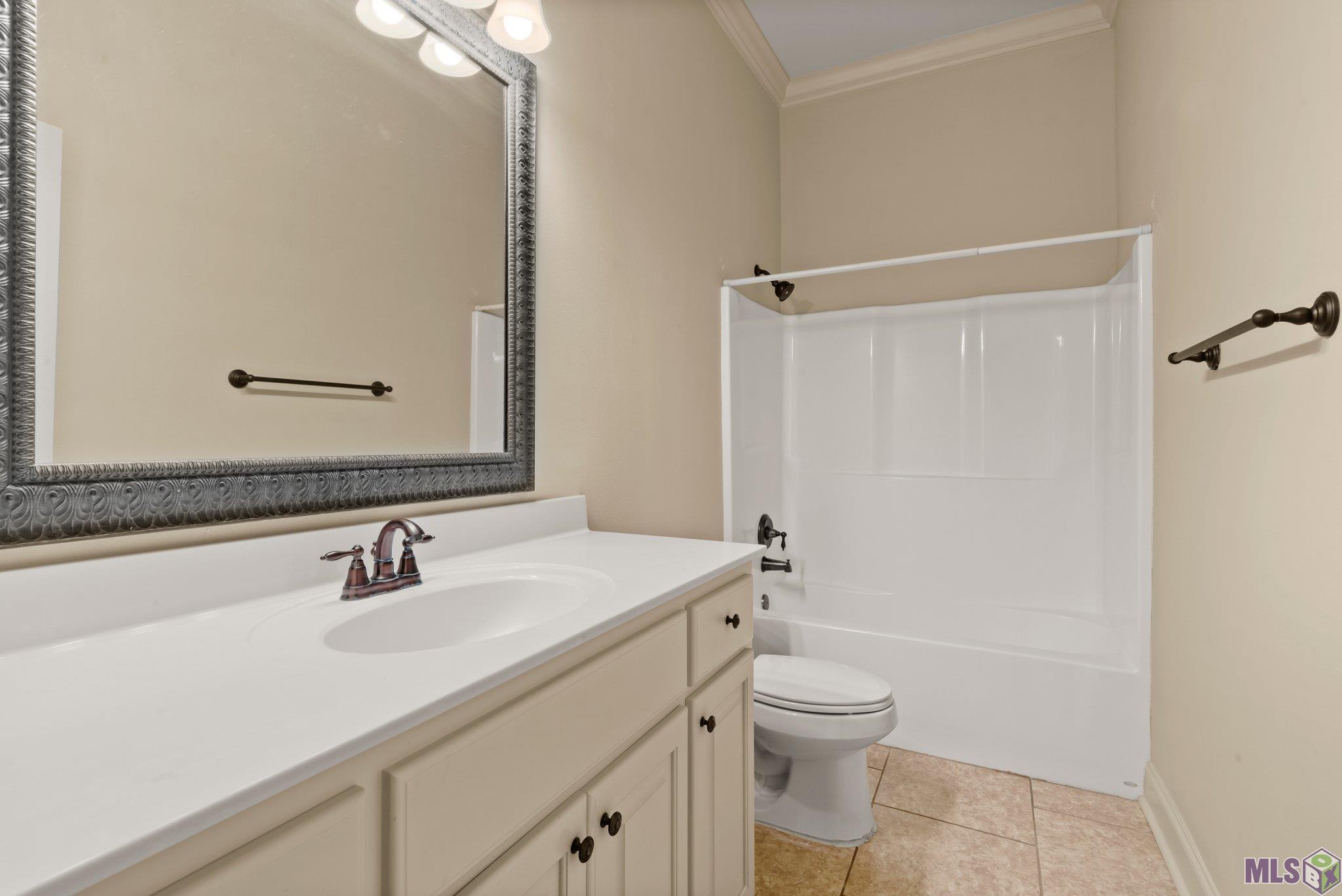 8873 Foxgate Drive Baton Rouge, LA 70809 - Photo 16 of 33 Gallery Image 16