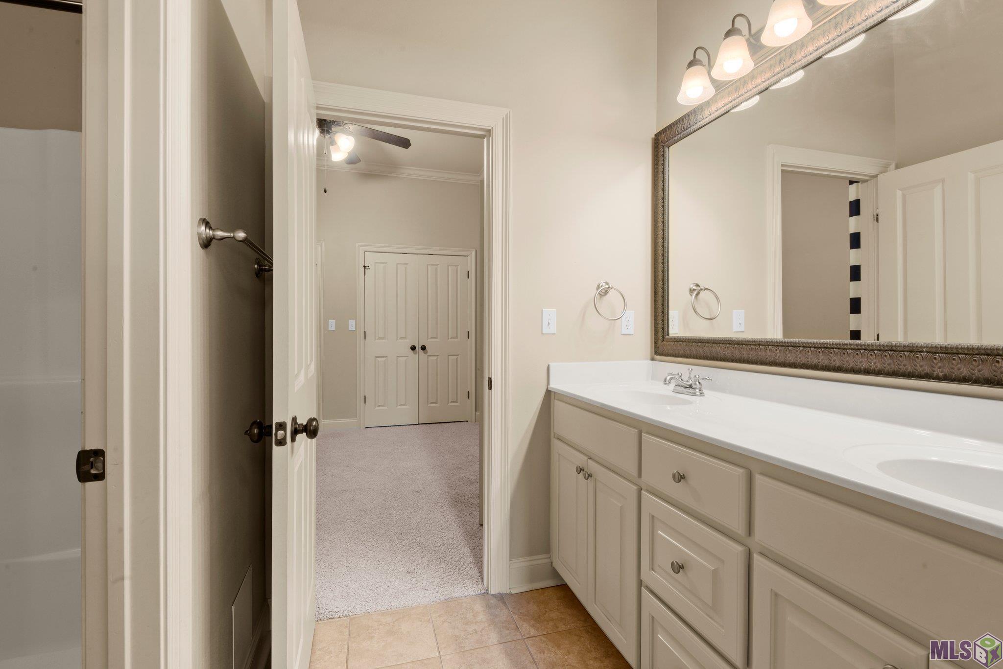 8873 Foxgate Drive Baton Rouge, LA 70809 - Photo 22 of 33 Gallery Image 22