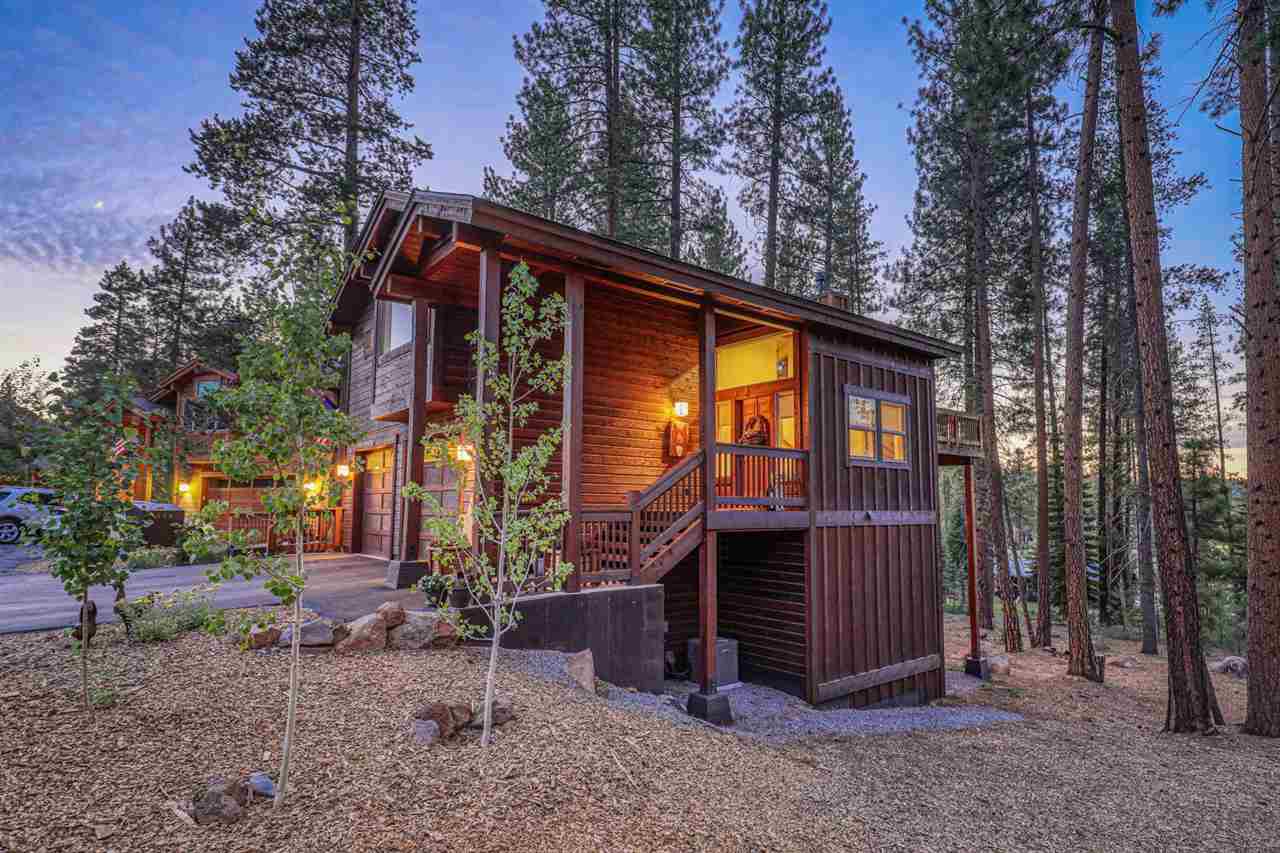 10415 Winter Creek Loop Truckee, CA 96161 - Photo 2 of 16