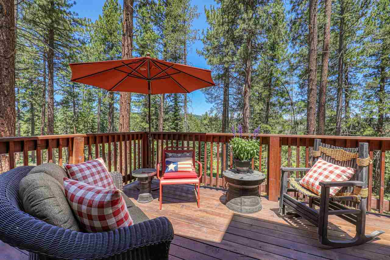 10415 Winter Creek Loop Truckee, CA 96161 - Photo 5 of 16