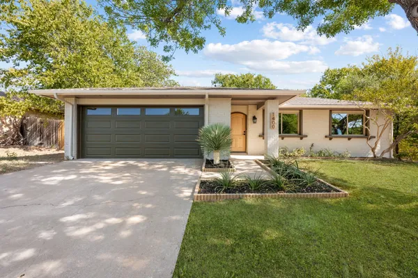 $499,000 | 1400 Cripple Creek Drive, Austin, TX 78758