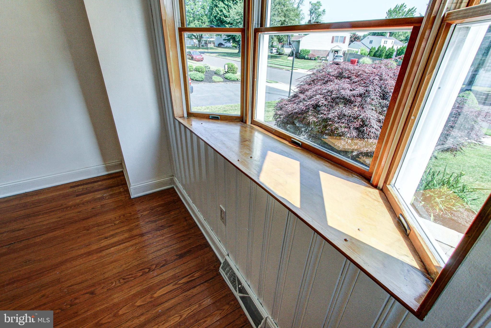 1296 Beverly Road Warminster, PA 18974 - Photo 14 of 72