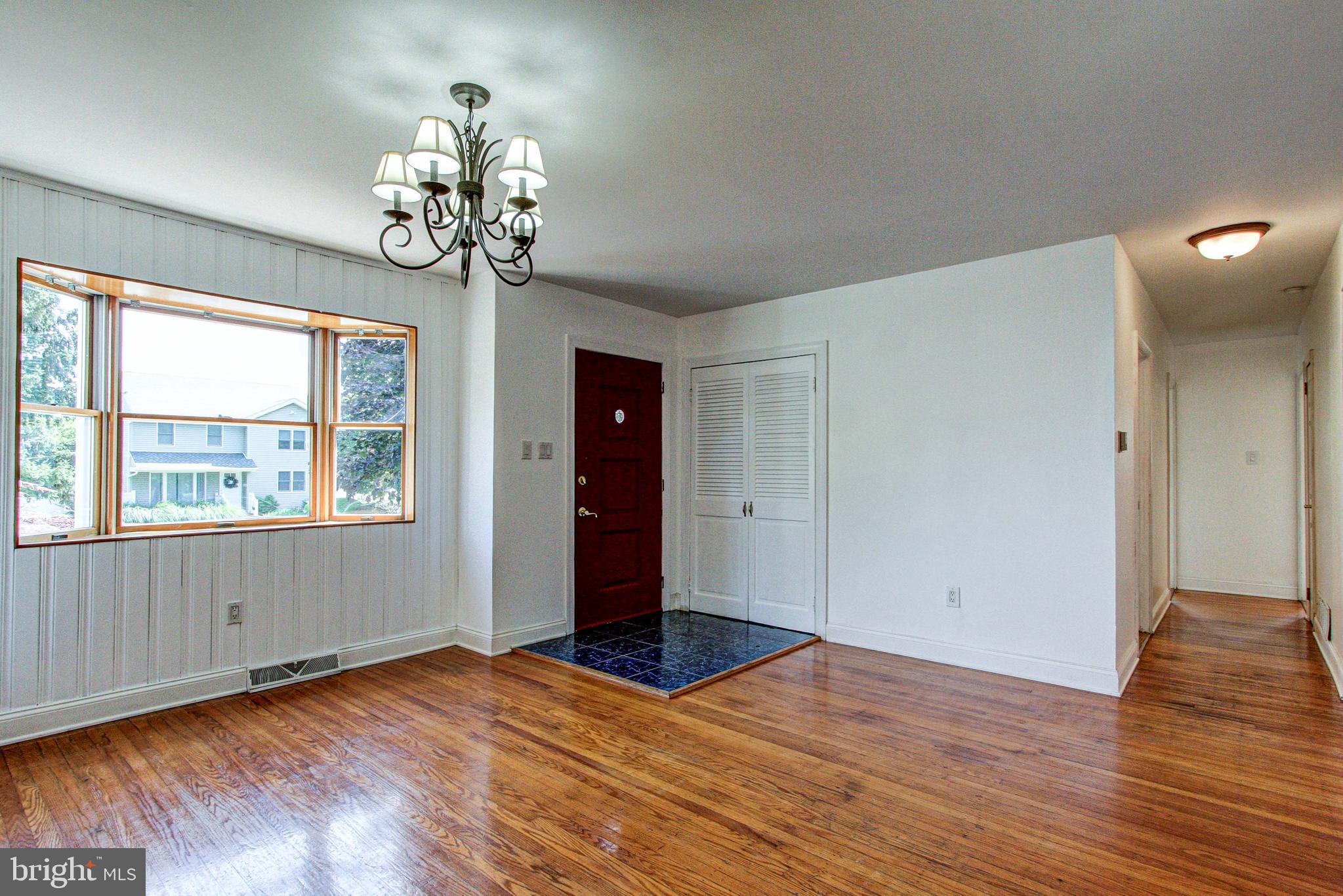 1296 Beverly Road Warminster, PA 18974 - Photo 16 of 72