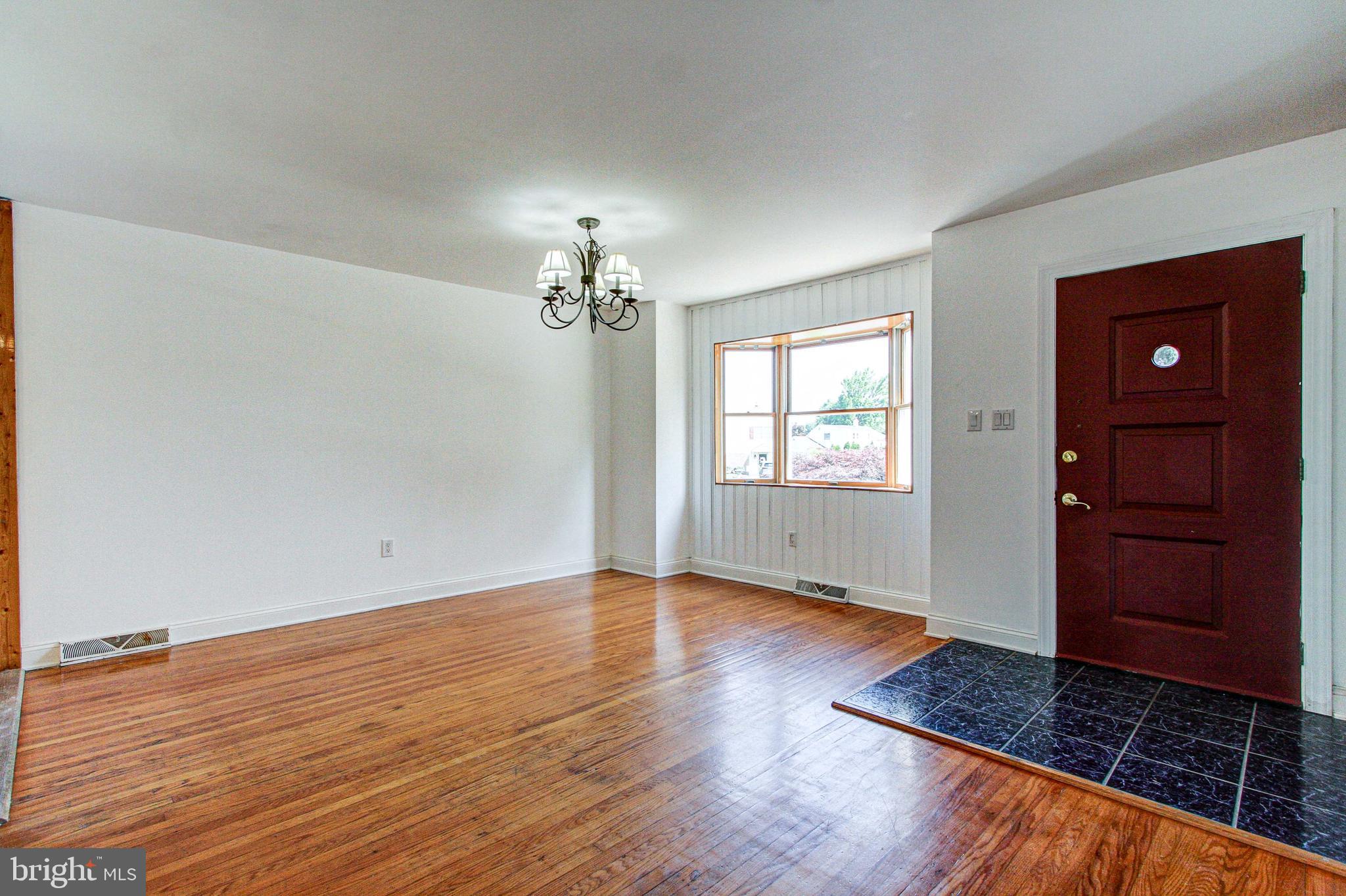 1296 Beverly Road Warminster, PA 18974 - Photo 18 of 72