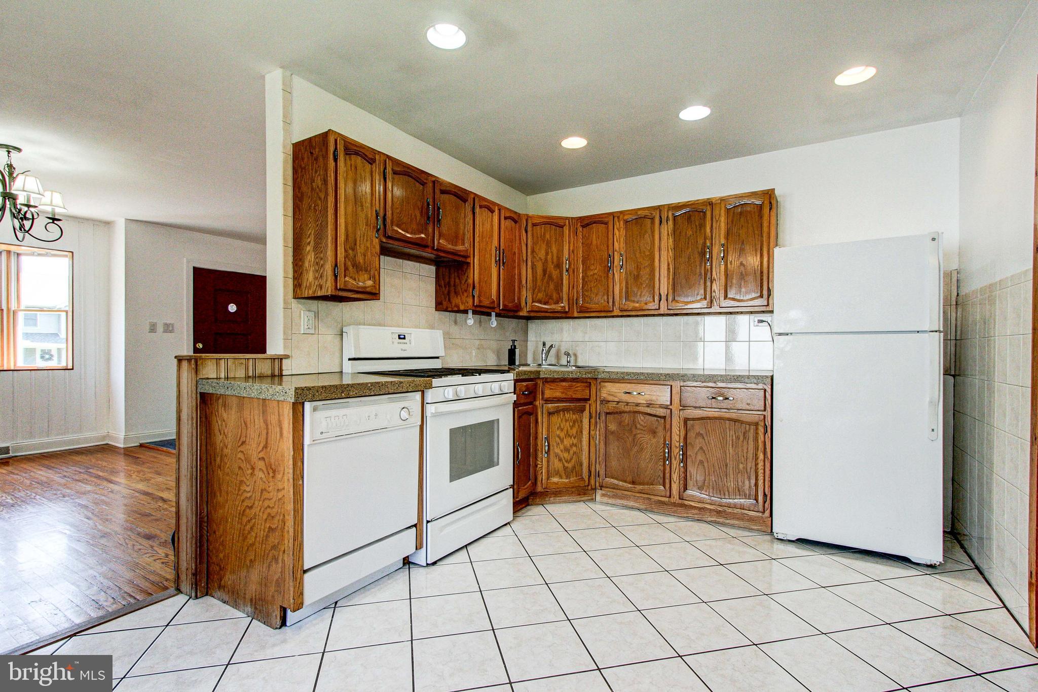 1296 Beverly Road Warminster, PA 18974 - Photo 38 of 72