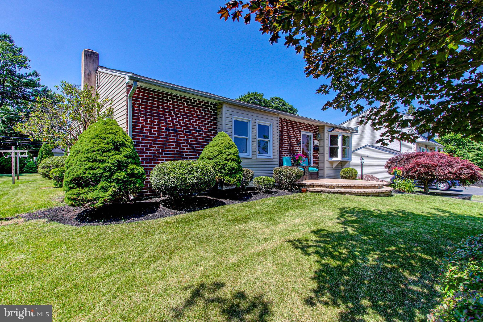 1296 Beverly Road Warminster, PA 18974 - Photo 7 of 72