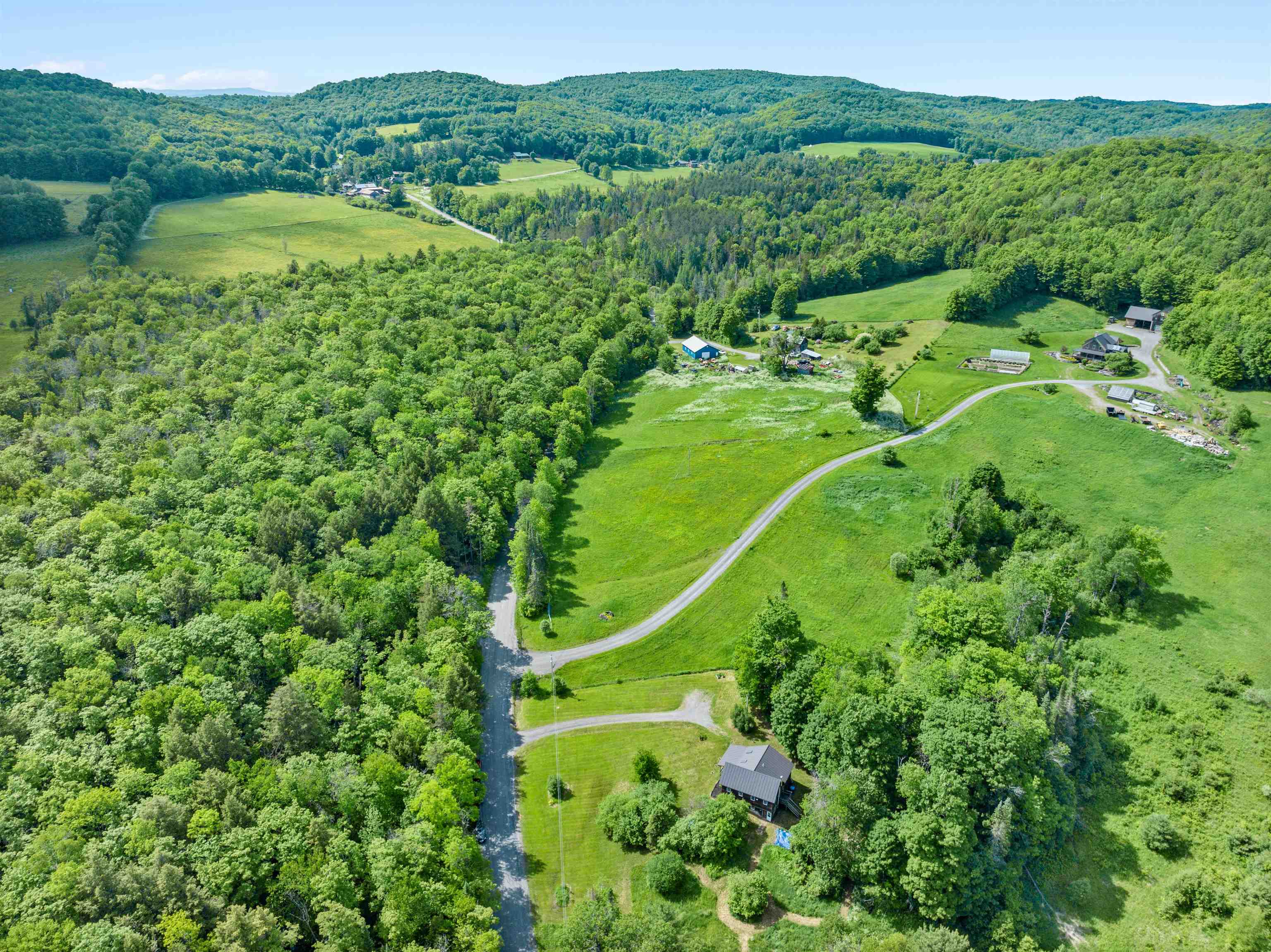 302 Brook Road Chelsea, VT 05038 - Photo 5 of 47