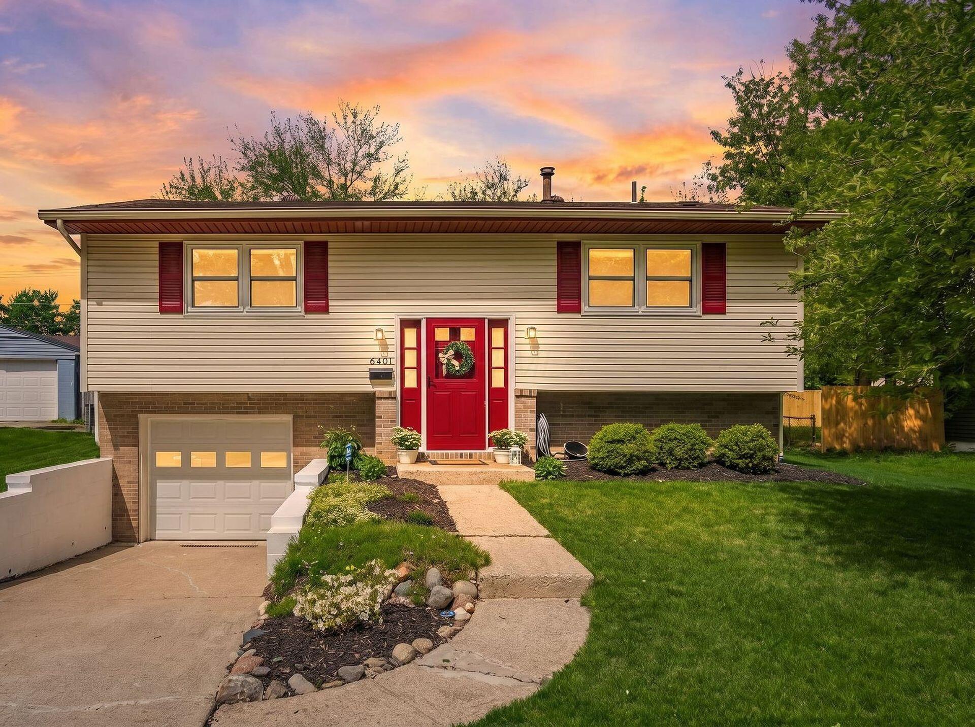 6401 Faircrest Road Columbus, OH 43229 - Photo 1 of 47 Gallery Image 1
