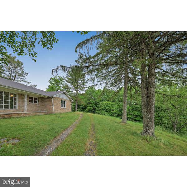 1213 Cash Valley Road Eglon, WV 26716 - Photo 10 of 24