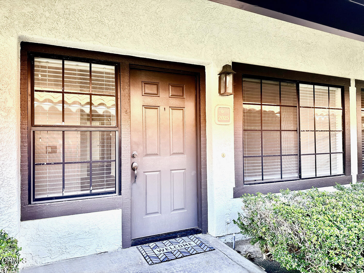 2025 Majorca Drive Oxnard, CA 93035 - Photo 4 of 28 a view of front door of a house