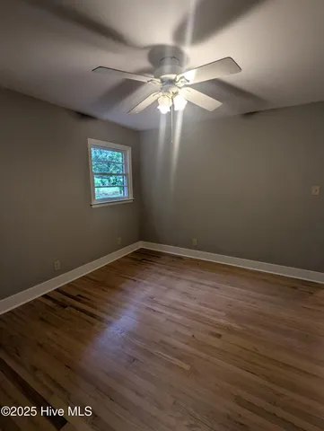 $2,150 | 23 South Circle Drive, Chapel Hill, NC 27516