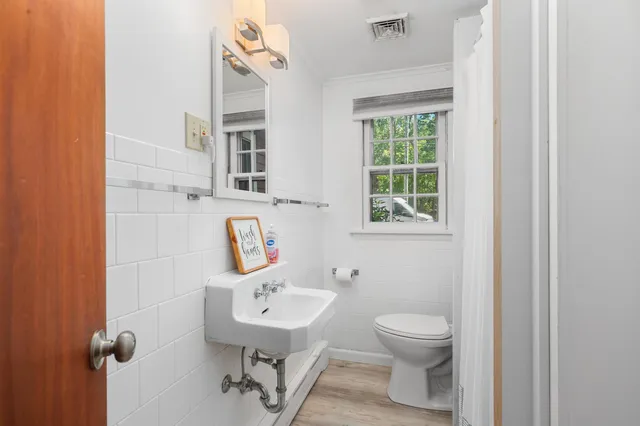 $2,300 | 468 Union Avenue, Laconia, NH 03246