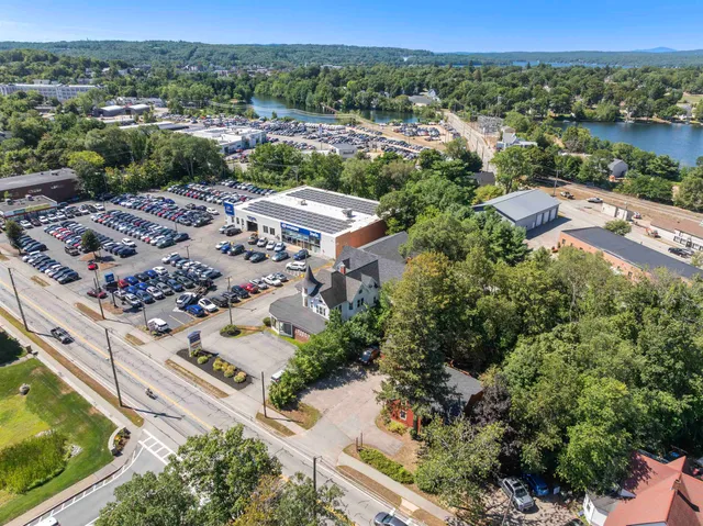 $2,300 | 468 Union Avenue, Laconia, NH 03246