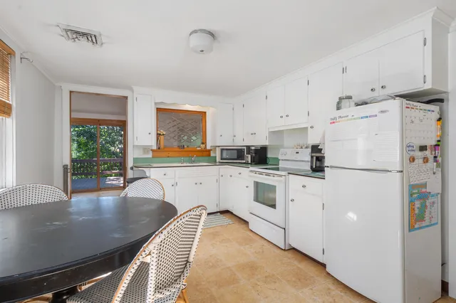 $2,300 | 468 Union Avenue, Laconia, NH 03246