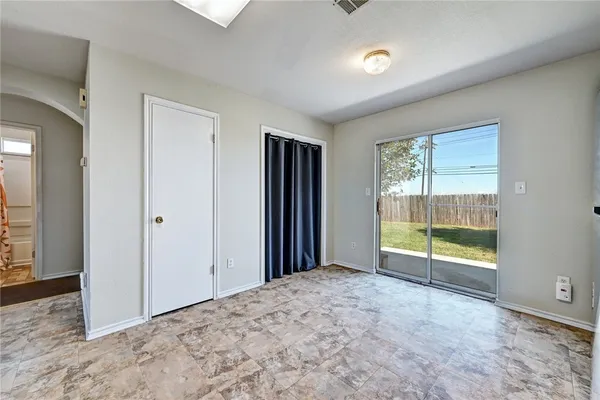 $1,750 | 11724 Gemmer Street, Del Valle, TX 78617