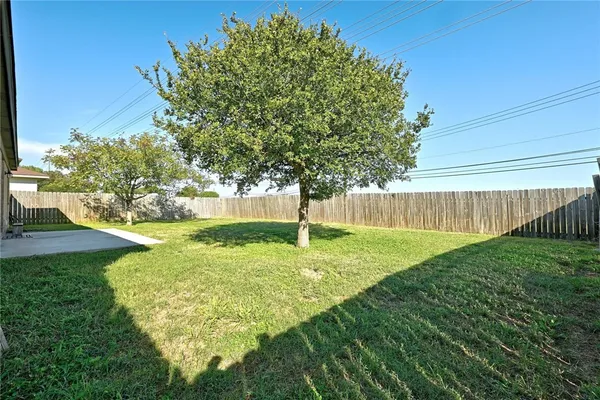$1,750 | 11724 Gemmer Street, Del Valle, TX 78617