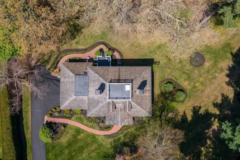 $2,095,000 | 1 Brewer Way, Hingham, MA 02043