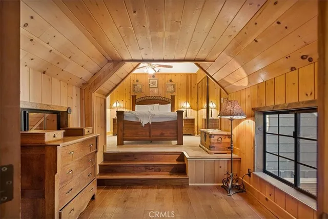 $875,000 | 226 Holiday Drive, Lake Arrowhead, CA 92352