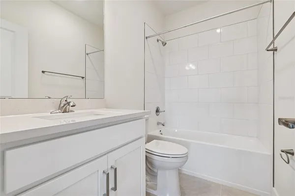 $359,990 | 10724 Oak Bnd Drive, Parrish, FL 34219