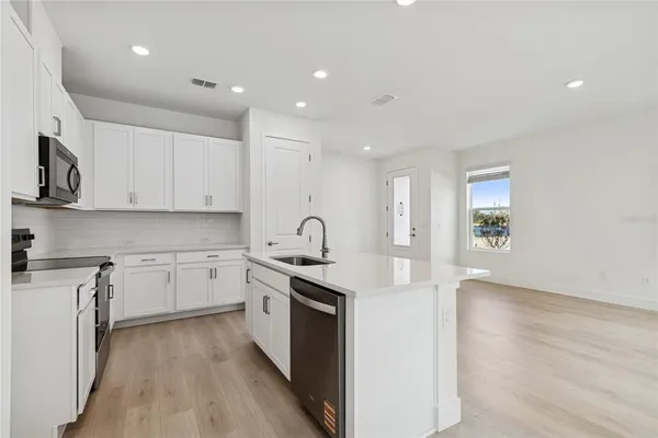 $359,990 | 10724 Oak Bnd Drive, Parrish, FL 34219