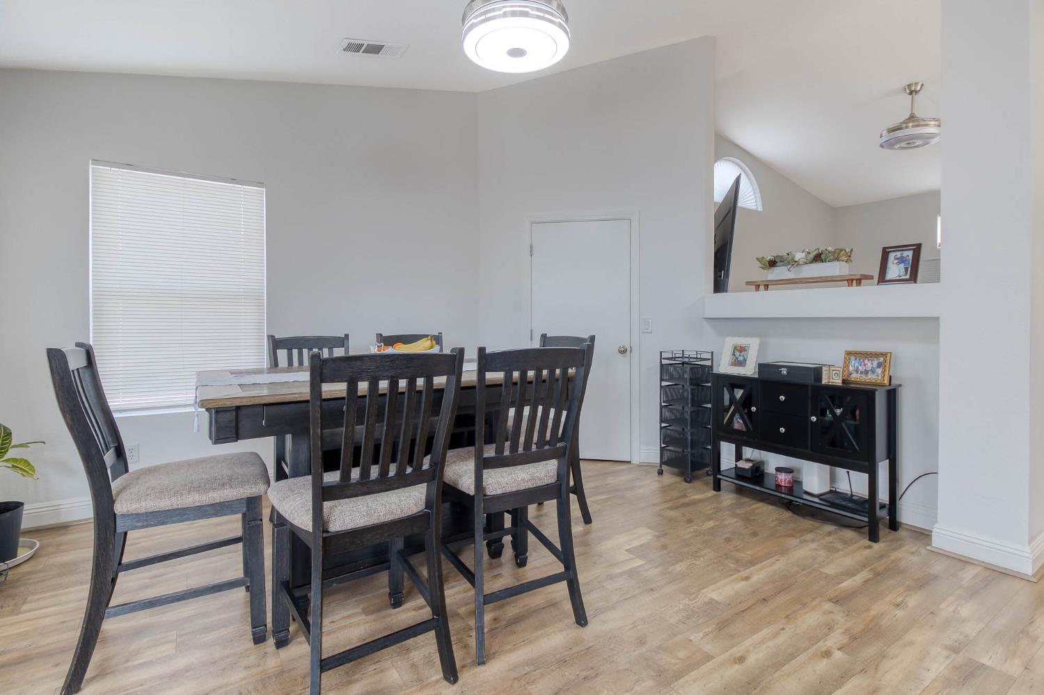 2913 Soquel Avenue Atwater, CA 95301 - Photo 16 of 29 a view of a dining room with furniture