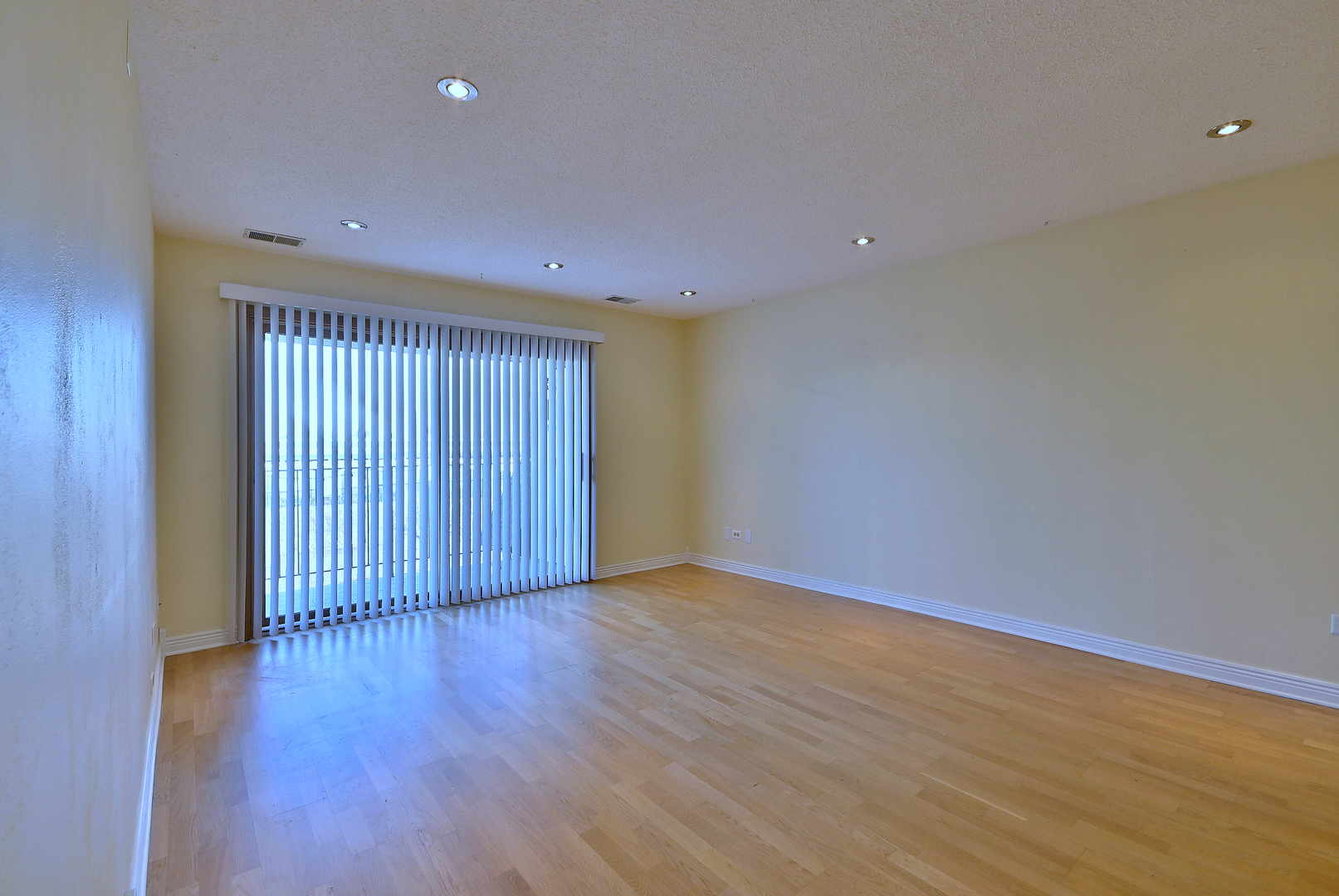 10512 Ridge Cove Drive, Unit 31C Chicago Ridge, IL 60415 - Photo 9 of 30 Gallery Image 9