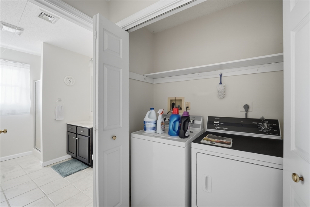 200 Lambert Terrace, Unit 30 Chicopee, MA 01020 - Photo 10 of 15