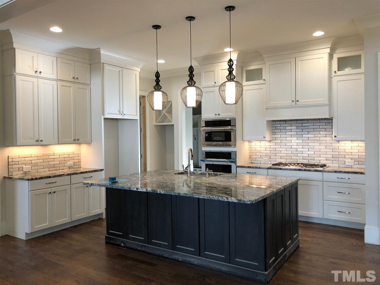 2977 Club Drive Raleigh, NC 27613 - Photo 6 of 24