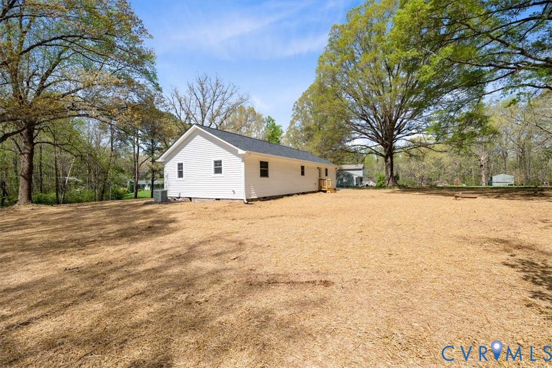 1871 Maidens Road Maidens, VA 23102 - Photo 24 of 31