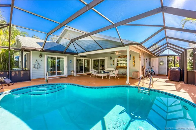 $685,000 | 4060 Northeast Breakwater Drive, Jensen Beach, FL 34957