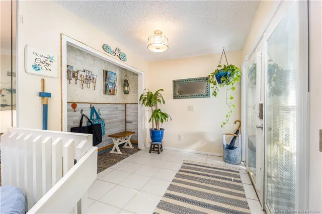 $685,000 | 4060 Northeast Breakwater Drive, Jensen Beach, FL 34957