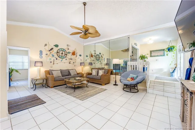 $685,000 | 4060 Northeast Breakwater Drive, Jensen Beach, FL 34957