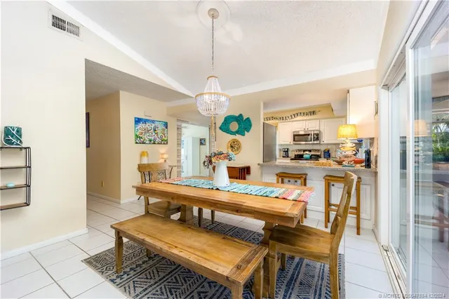 $685,000 | 4060 Northeast Breakwater Drive, Jensen Beach, FL 34957