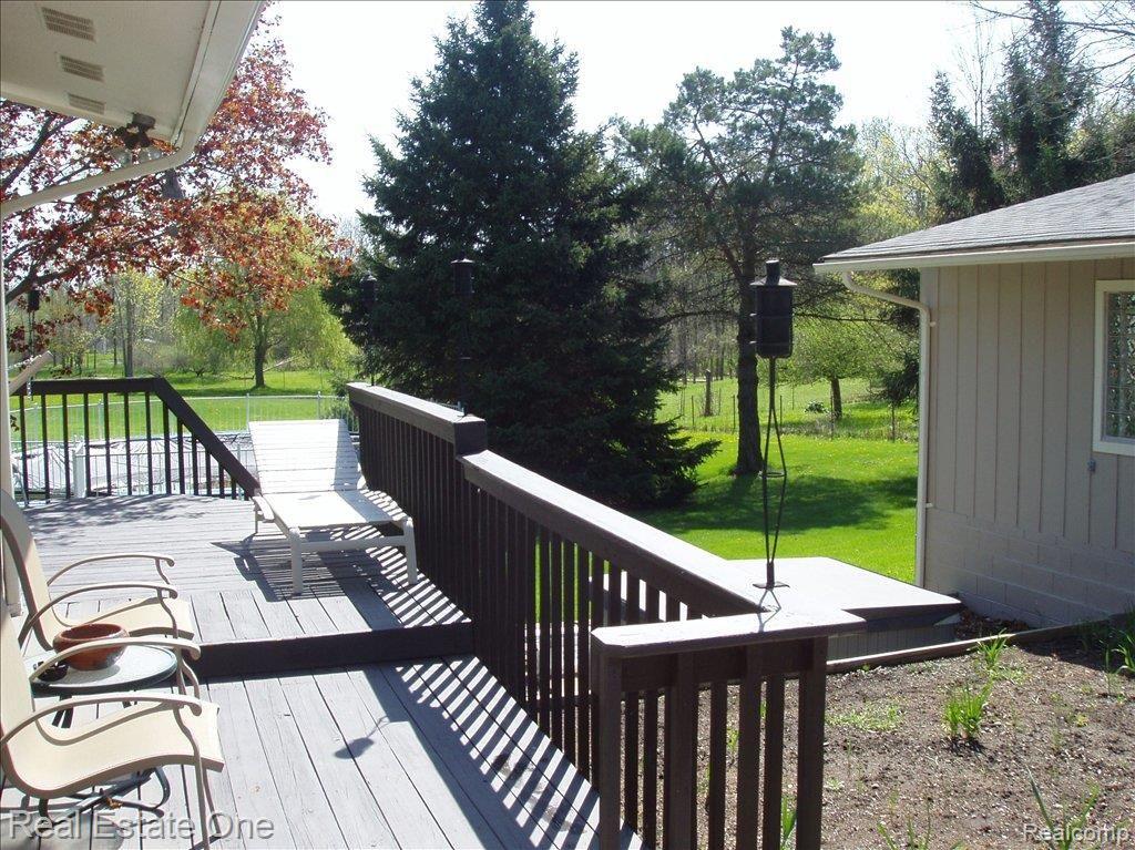 3525 Lake George Road Oakland, MI 48363 - Photo 9 of 13 lk george 008.jpg