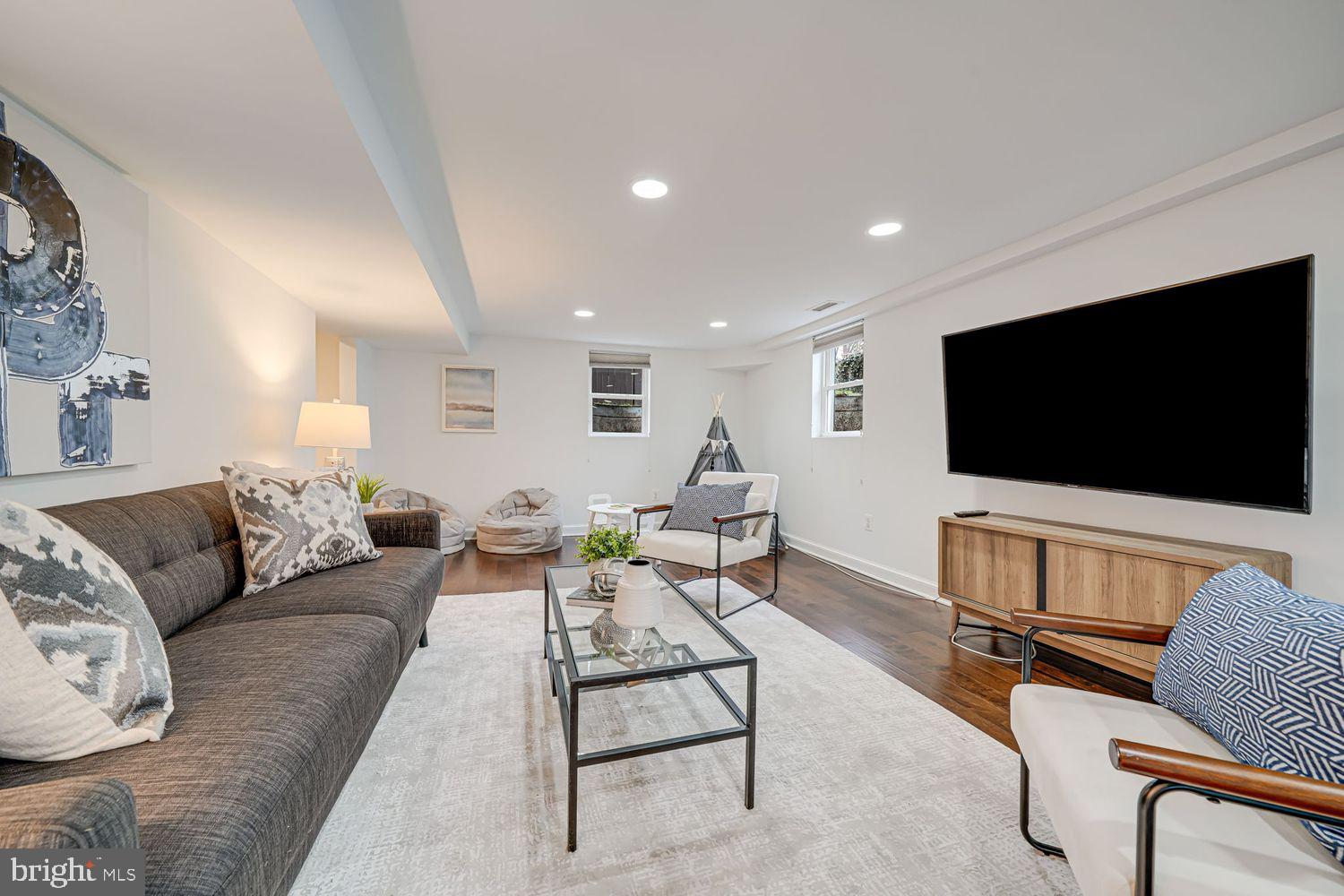 300 Highview Avenue Silver Spring, MD 20901 - Photo 29 of 47