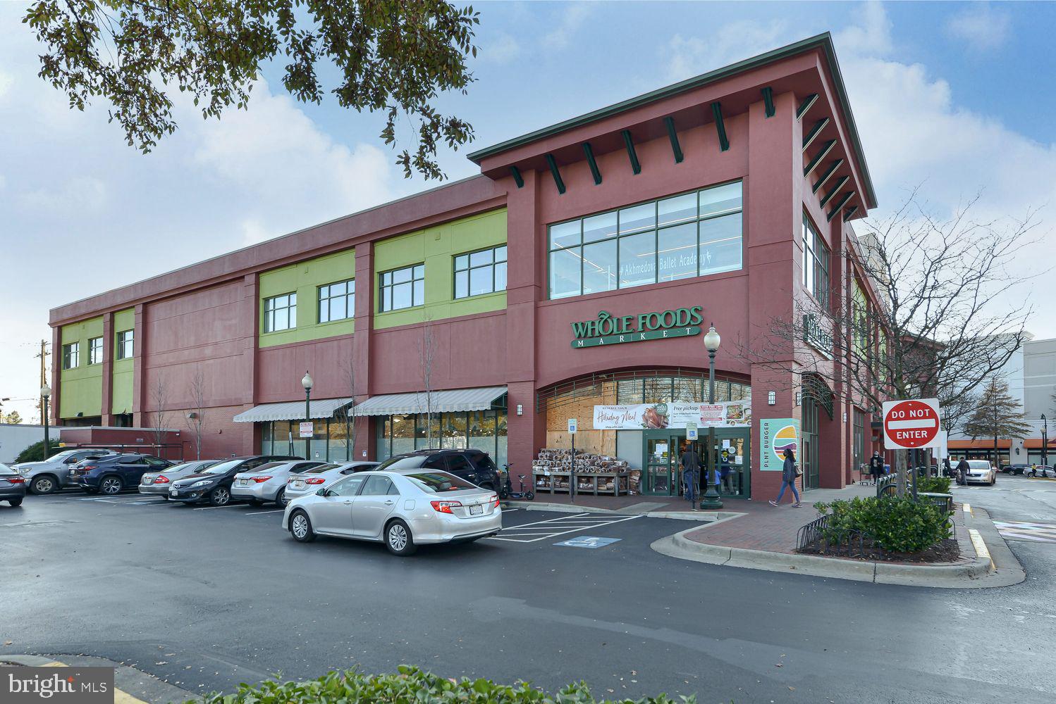 300 Highview Avenue Silver Spring, MD 20901 - Photo 39 of 47