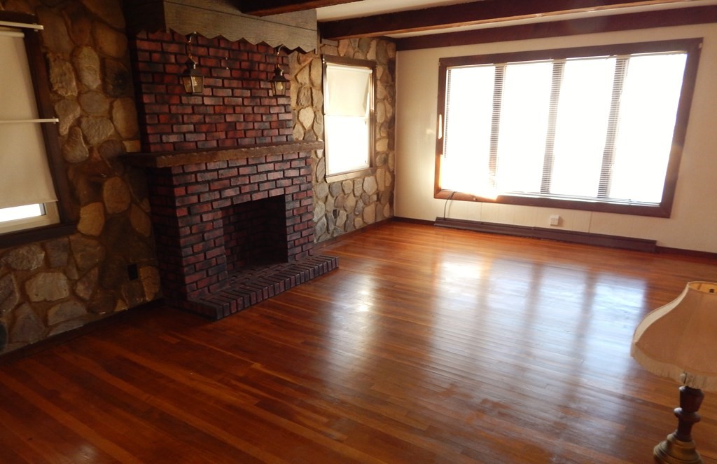 75 Clydesdale Lane Springfield, MA 01129 - Photo 3 of 14 Gallery Image 3