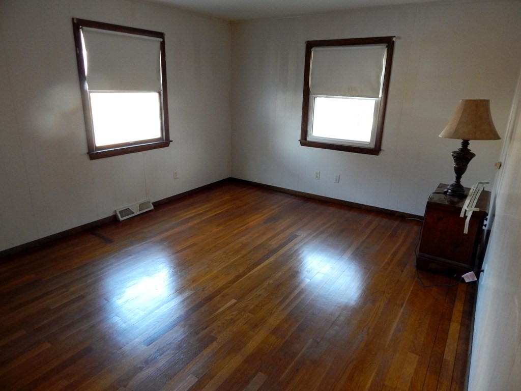 75 Clydesdale Lane Springfield, MA 01129 - Photo 7 of 14 Gallery Image 7