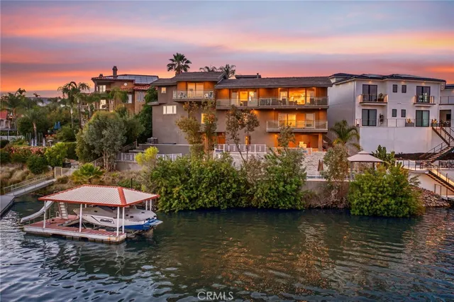 $3,200,000 | 29743 Buggywhip Court, Canyon Lake, CA 92587