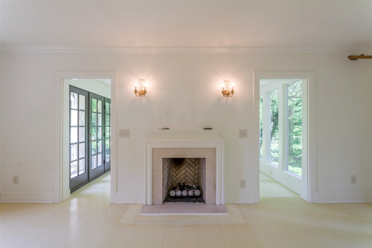 1408 Canterbury Road Raleigh, NC 27608 - Photo 13 of 24 Photo 15