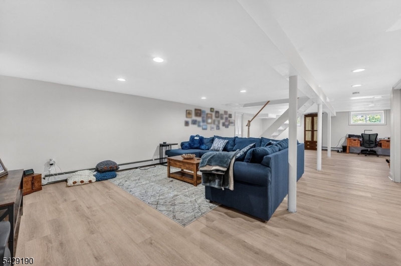 886 Old Chester Road Far Hills, NJ 07931 - Photo 25 of 32